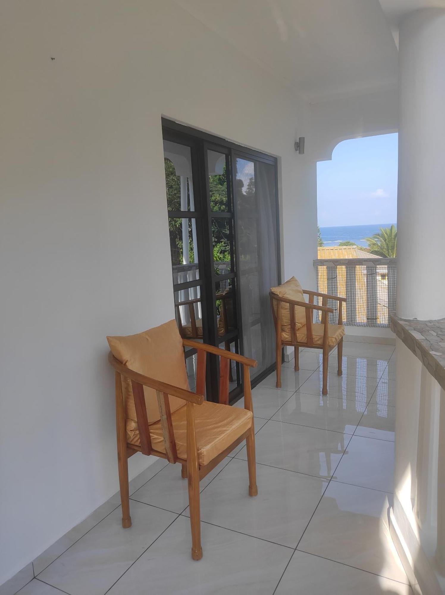 Appartamento Sue-Etoile Self Catering Pointe Au Sel Esterno foto